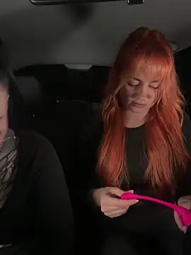 Snapshot of ObviouslyPeachy chatting on 01-13-25, 09:09 ObviouslyPeachy online show from 01-13-25, 09:09