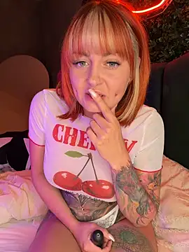 ObviouslyPeachy online show from 04-07-26, 07:59