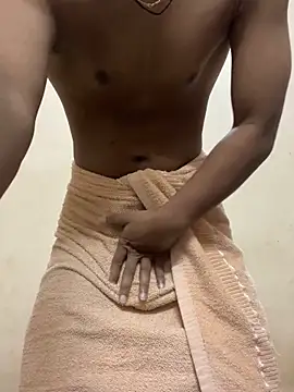 Shona5768 online show from 12-19-25, 04:38