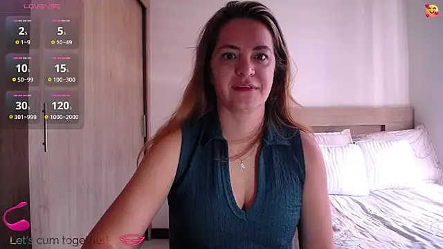 ParisW online show from 07-10-26, 02:50