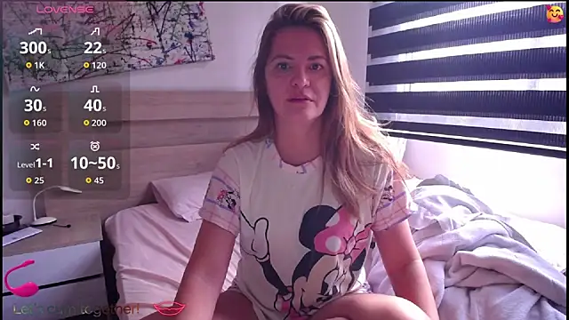 ParisW online show from 12-16-25, 12:31