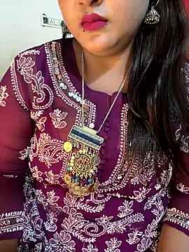 Ayesha mahi online show from 10-23-25, 09:41