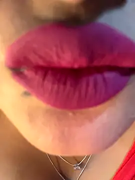 Ayesha mahi online show from 11-13-25, 12:09