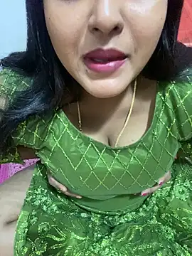 Ayesha mahi online show from 03-18-25, 07:44