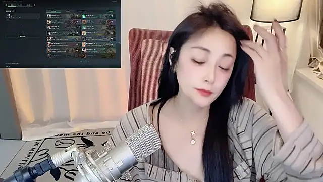 Daisy-77 online show from 05-20-26, 01:08
