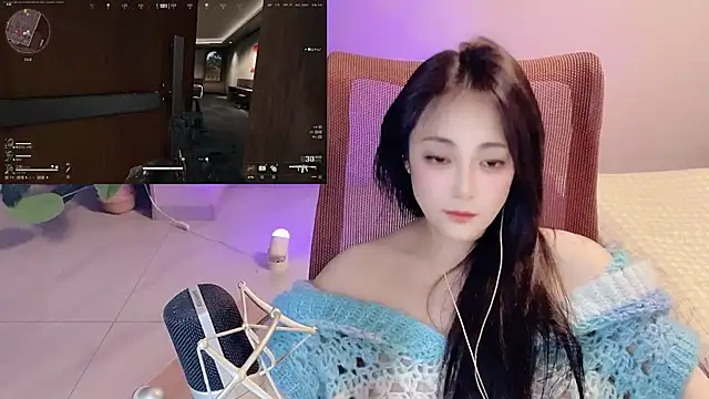 Daisy-77 online show from 05-11-26, 04:04