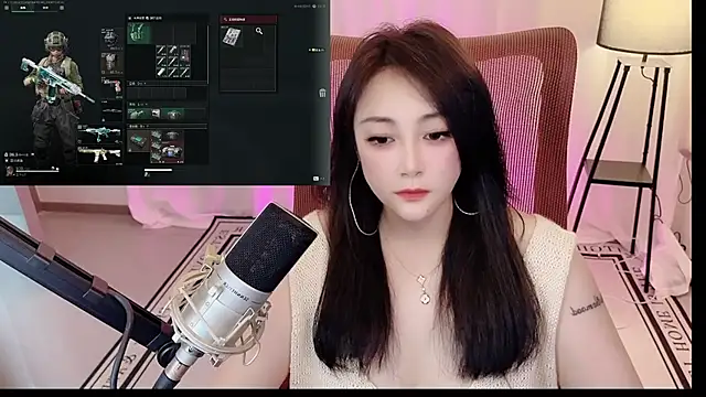 Daisy-77 online show from 07-16-26, 01:52