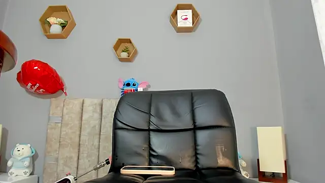 Chloe narcise online show from 03-03-25, 07:03