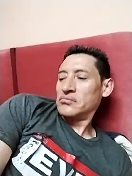 Snapshot of Eduardodj1977 chatting on 12-13-25, 10:16 Eduardodj1977 online show from 12-13-25, 10:16