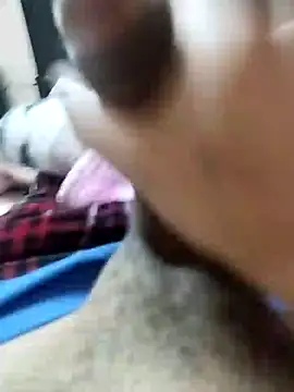 Eduardodj1977 online show from 03-07-26, 02:44