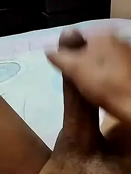 Snapshot of Eduardodj1977 chatting on 02-21-26, 04:47 Eduardodj1977 online show from 02-21-26, 04:47