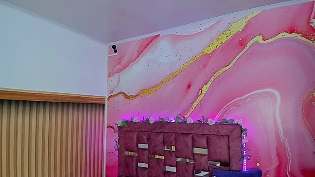 Daisy  rose online show from 12-19-25, 03:10