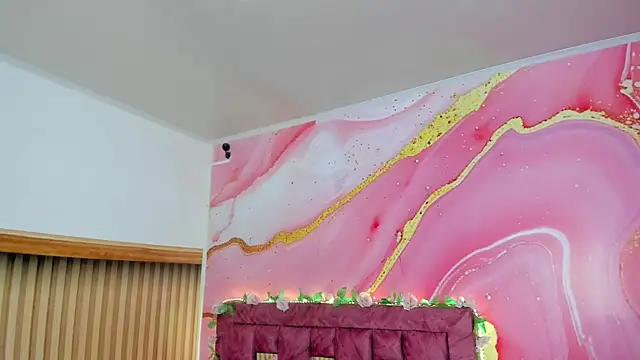 Daisy  rose online show from 04-14-26, 03:00