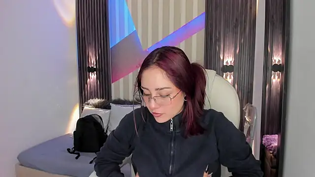 emily layton online show from 11-27-25, 02:50