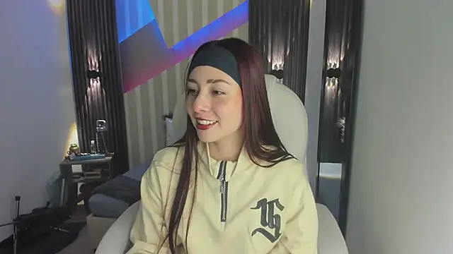 emily layton online show from 01-08-26, 02:34