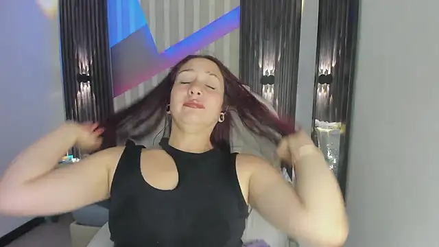 emily layton online show from 02-03-26, 12:21