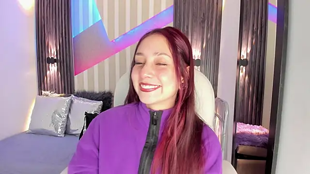 emily layton online show from 11-24-25, 02:39