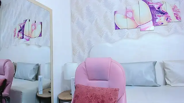 Alison Chan  online show from 03-15-25, 08:32