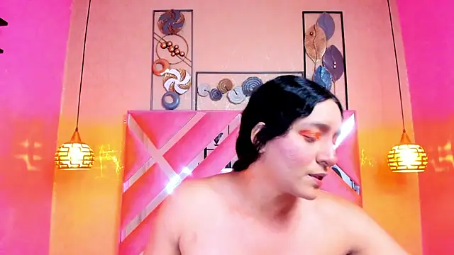 Alison Chan  online show from 09-22-25, 02:23