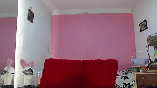 Snapshot of emmily_lee chatting on 10-03-25, 06:26 emmily lee online show from 10-03-25, 06:26