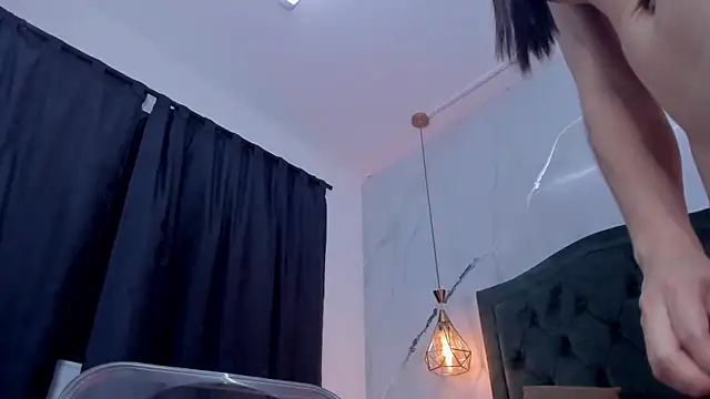 annyvans online show from 12-17-25, 08:58