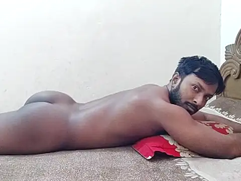 Snapshot of HunkyAriyan chatting on 02-08-26, 06:11 HunkyAriyan online show from 02-08-26, 06:11