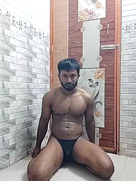 Snapshot of HunkyAriyan chatting on 09-09-25, 02:04 HunkyAriyan online show from 09-09-25, 02:04