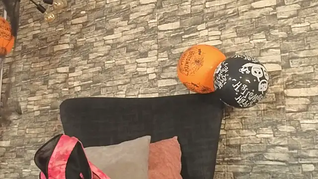 alondrabigtits online show from 10-26-25, 12:05