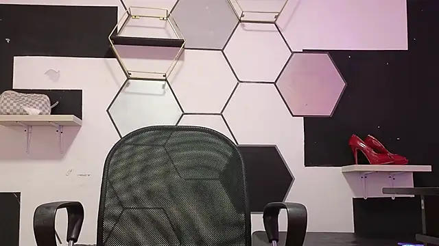 alondrabigtits online show from 10-17-25, 11:12