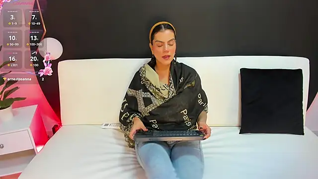 Ada Monroe10 online show from 02-17-26, 01:41