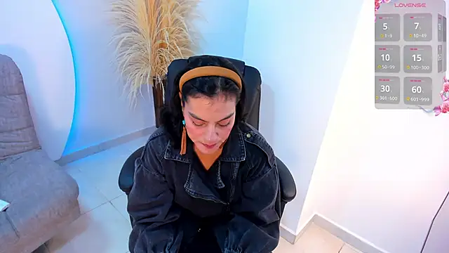 Ada Monroe10 online show from 09-19-25, 01:26