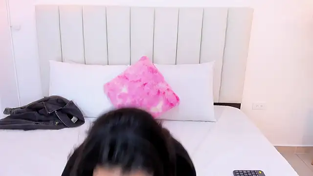 Ada Monroe10 online show from 03-18-25, 01:23