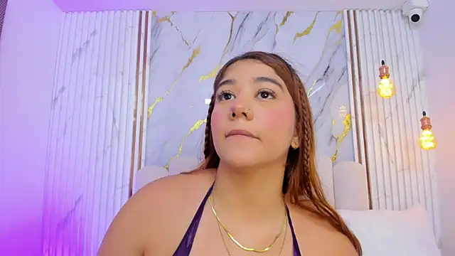 tifanyhills  online show from 04-15-26, 08:31