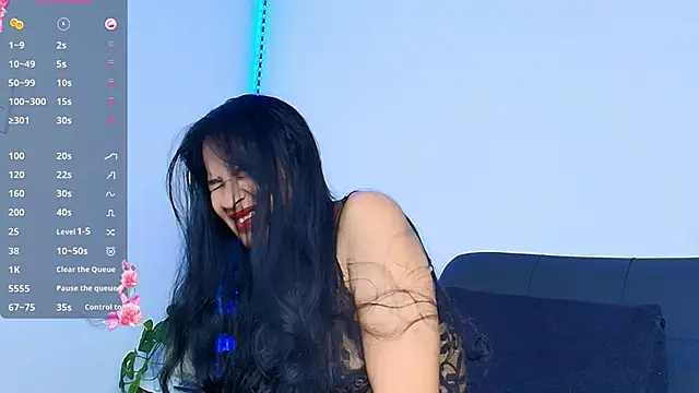 Alba Olimpo online show from 11-17-25, 12:20