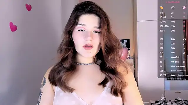 July Slowdive online show from 02-11-25, 09:41