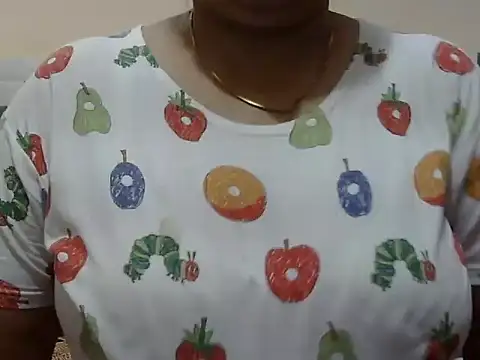 Snapshot of bhabhi_jaan11 chatting on 09-26-25, 02:13 bhabhi jaan11 online show from 09-26-25, 02:13