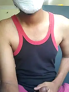 Snapshot of Smartboi007 chatting on 02-05-25, 07:18 Smartboi007 online show from 02-05-25, 07:18