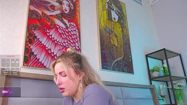 LiliBanger online show from 07-10-26, 04:12