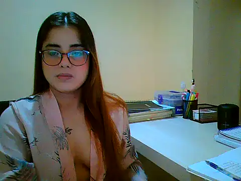 maliamiller online show from 09-17-25, 04:14