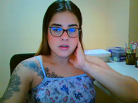 maliamiller online show from 12-22-25, 10:54