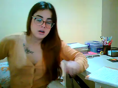 maliamiller online show from 10-30-25, 06:23