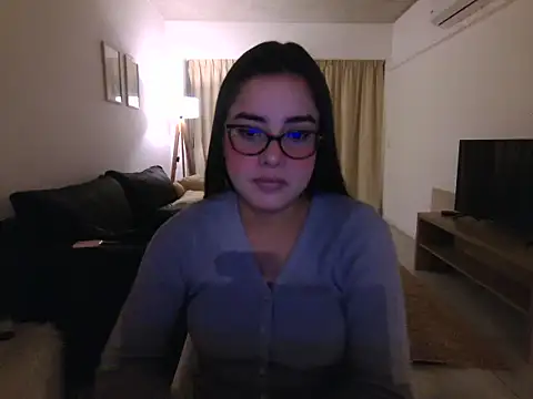 Snapshot of maliamiller chatting on 07-17-26, 10:18 maliamiller online show from 07-17-26, 10:18