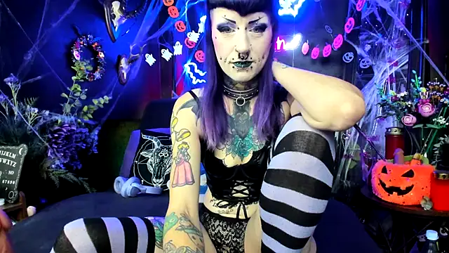 Purple Coffin666 online show from 10-28-25, 10:58