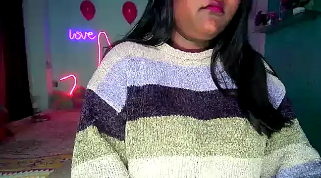 Snapshot of expression_queen chatting on 02-23-25, 06:56 expression queen online show from 02-23-25, 06:56