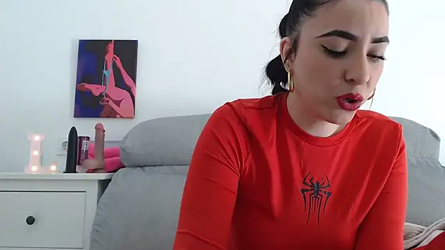 leilacam25 online show from 11-23-25, 01:54