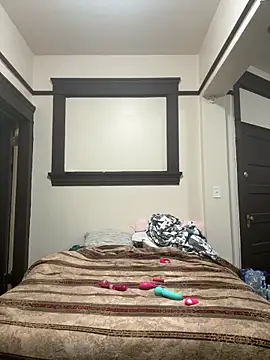 Snapshot of SunnyRays69 chatting on 09-15-25, 08:26 SunnyRays69 online show from 09-15-25, 08:26