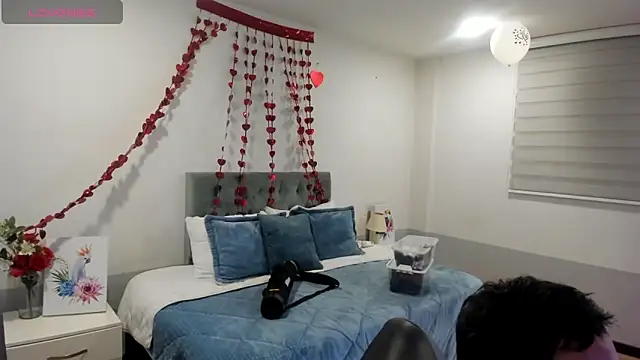 Sam and molly  online show from 02-18-25, 07:09