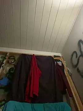 KeptupHack online show from 04-08-26, 05:09