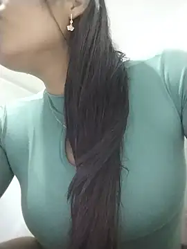 Aisha 09 online show from 06-05-26, 06:46
