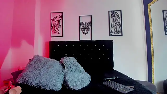 FelinaJohnson online show from 05-08-26, 05:17